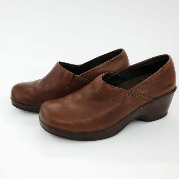 Eastland | Constance Leather Slip On Clog 8.5 - Picture 2 of 6